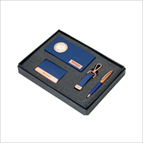 मल्टीकलर पेन और किचेन गिफ्ट सेट