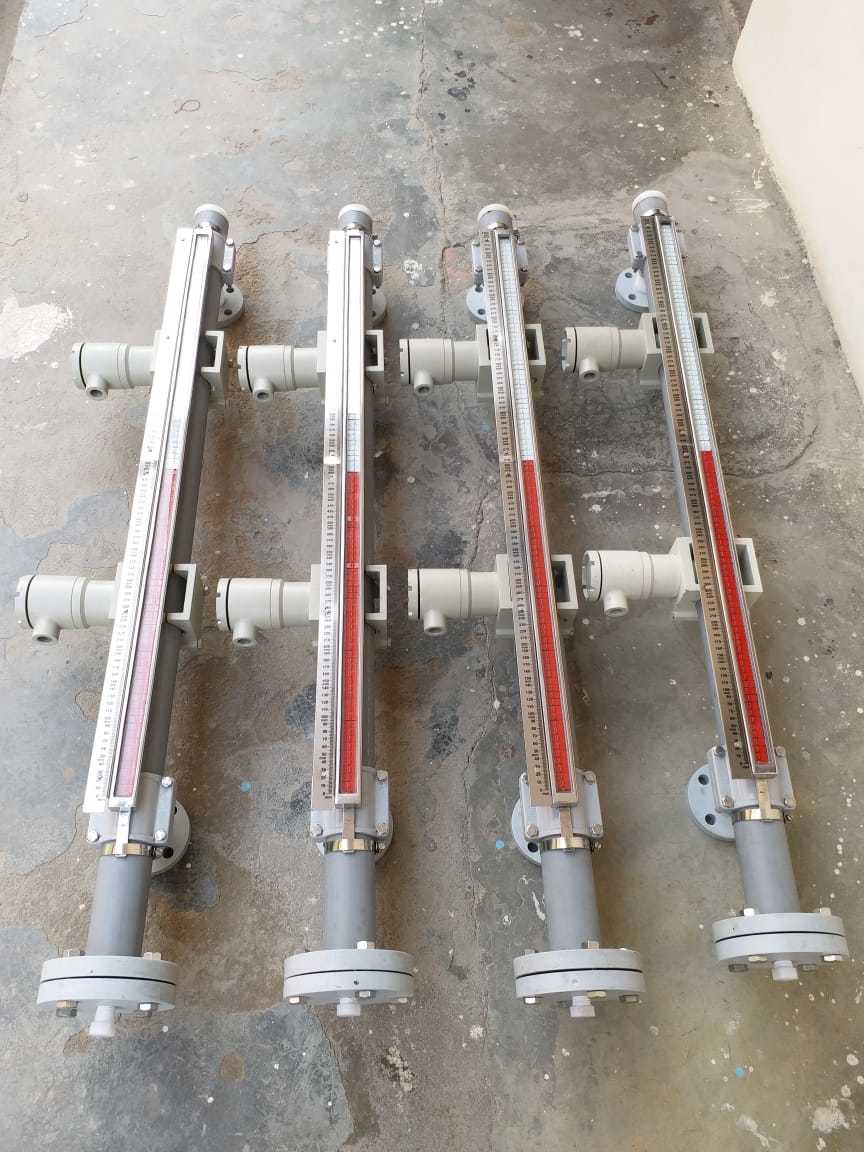 Magnetic Level Gauges - Accuracy: 98% %