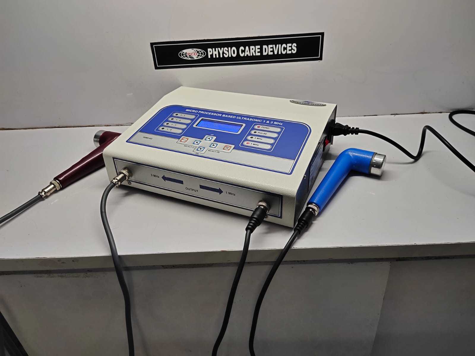 Ultrasound Machine 1 & 3 Mhz Recommended For: Muscles