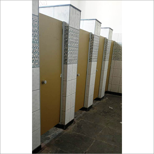 Industrial Toilet Partition - Stainless Steel & PVC | Customized Shape with High Durability and Modern Design