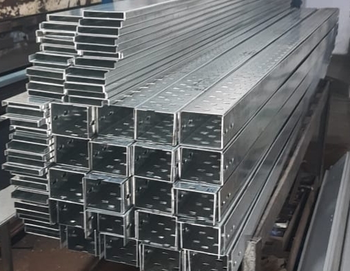 Gi Cable Tray - Hot Dip Galvanized, Min Width 50mm, Max Width 1200mm, 1.6mm Thickness, Side Rail Height 25mm, Perforated Design