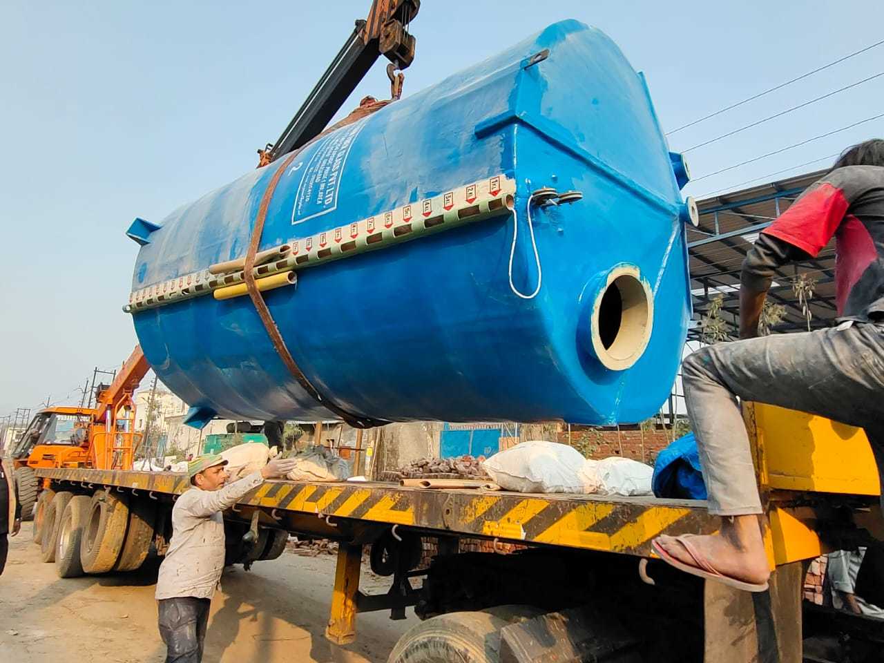 Frp Acid Storage Tanks Application: Industriial