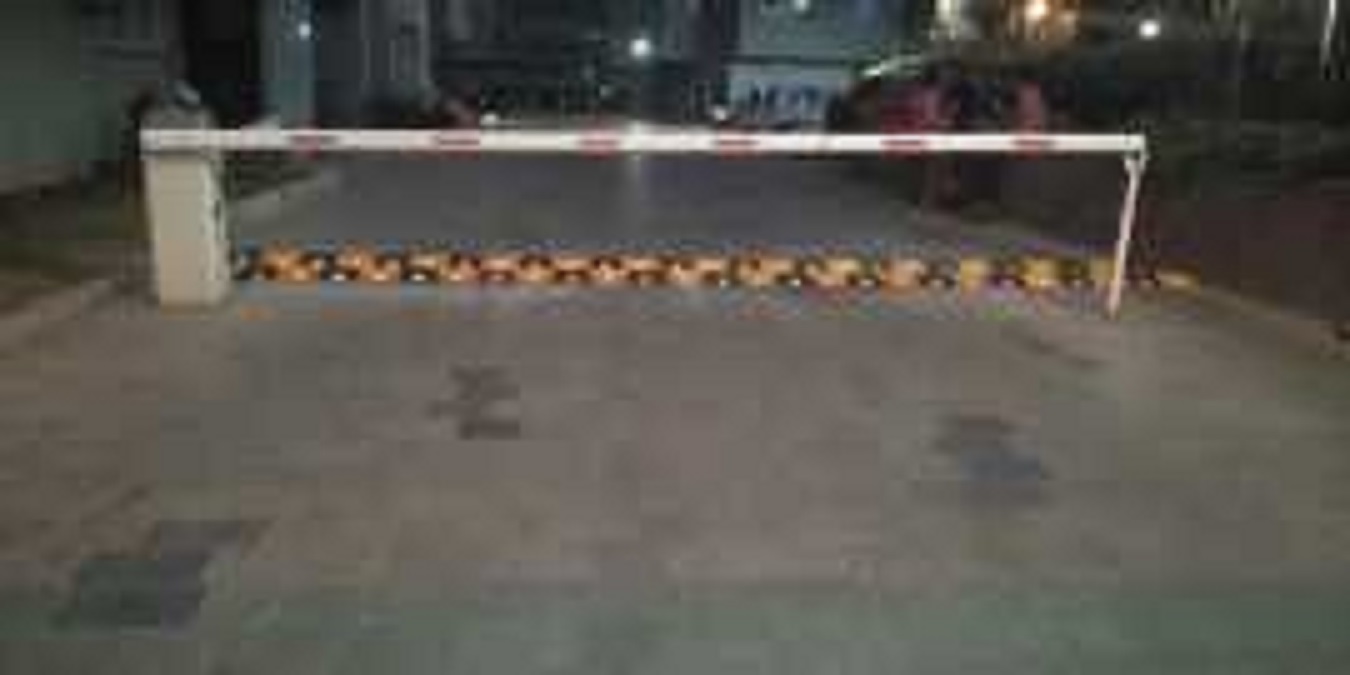 Kti Boom Barrier 4 To -6 Meter Dimension(l*w*h): 350mma 275mma 1110mmmaximum Millimeter (Mm)