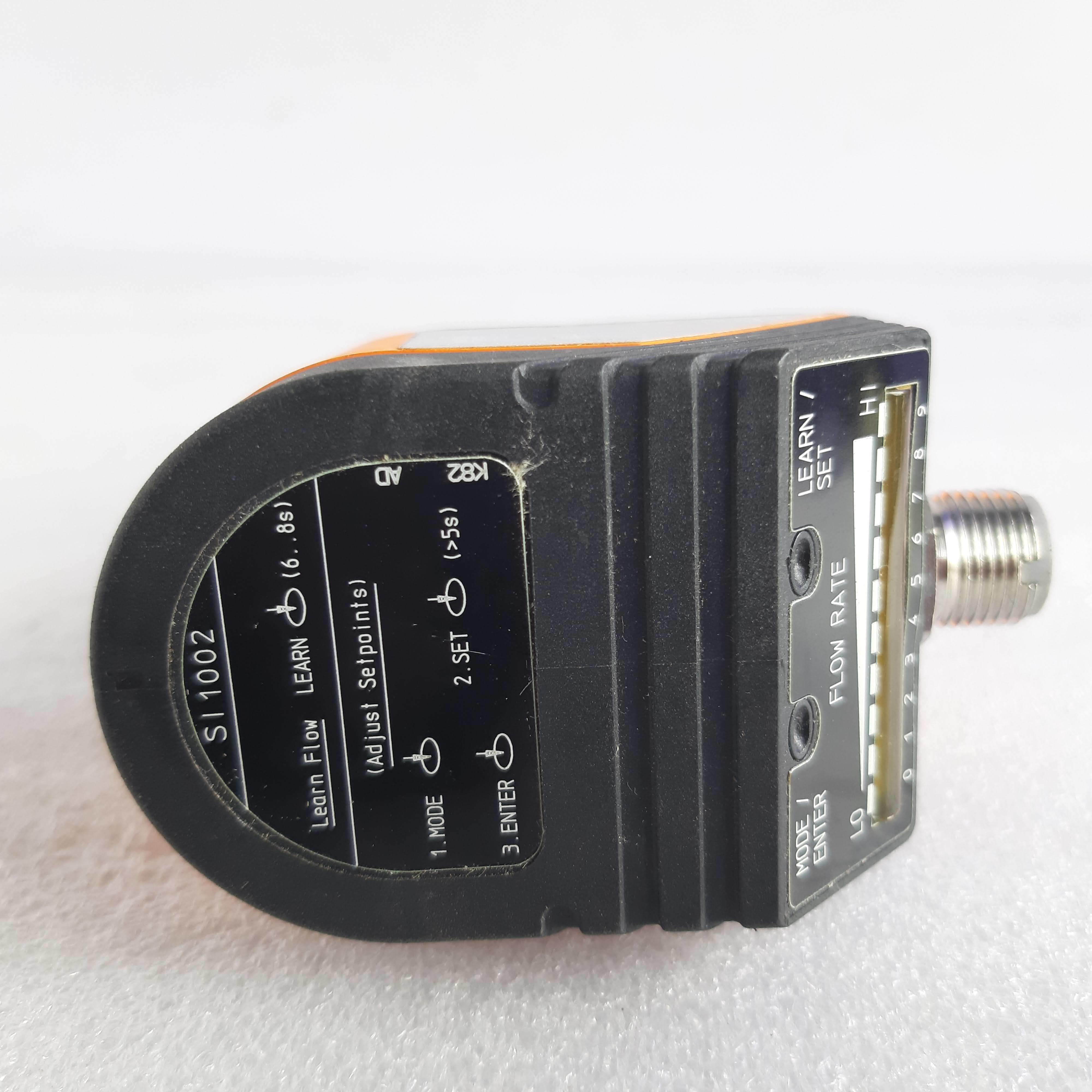 Efector Si1002 Flow Monitor Sid10adbfpkgus-100-ipf