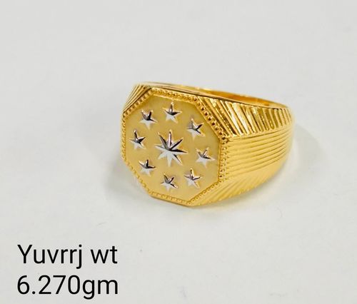 22 Ct Gold Gents Ring