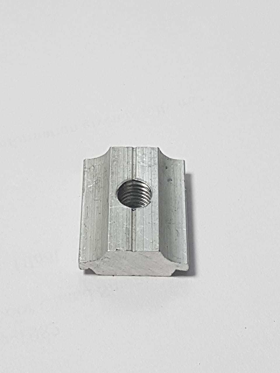 Cage Nut For Solar - Aluminium, 27x21x9mm | Long Life, Normal Finish, Machined, 15g Weight, Designed For Solar Power Systems