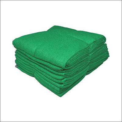 Green Agro Shade Net Greenhouse Size: Large