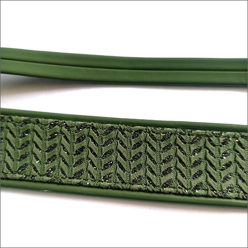 विभिन्न रंगों में उपलब्ध महिलाओं के सैंडल स्ट्रैप