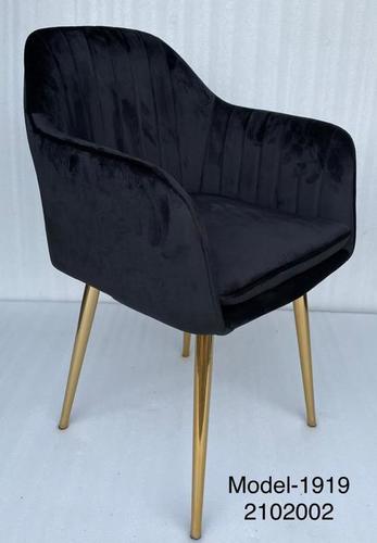 लिविंग रूम कुर्सियाँ