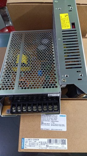 S8FS-C20024 और 20024J, एसएमपीएस ओमरॉन 8.8 ए/24 वीडीसी