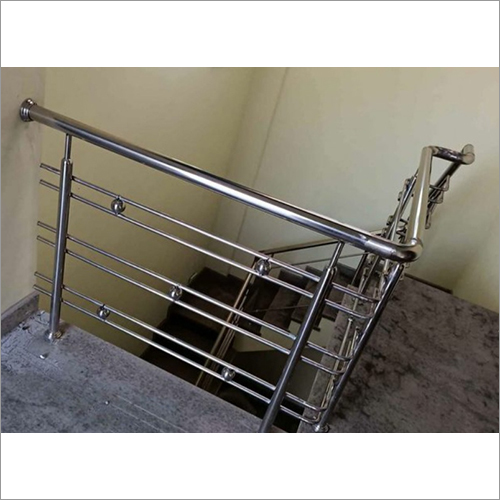 Ss Hand Railing - Stainless Steel 304, Customized Size, Silver Color, Corrosion Resistant | Hand Railing, Powder Coated Surface Treatment
