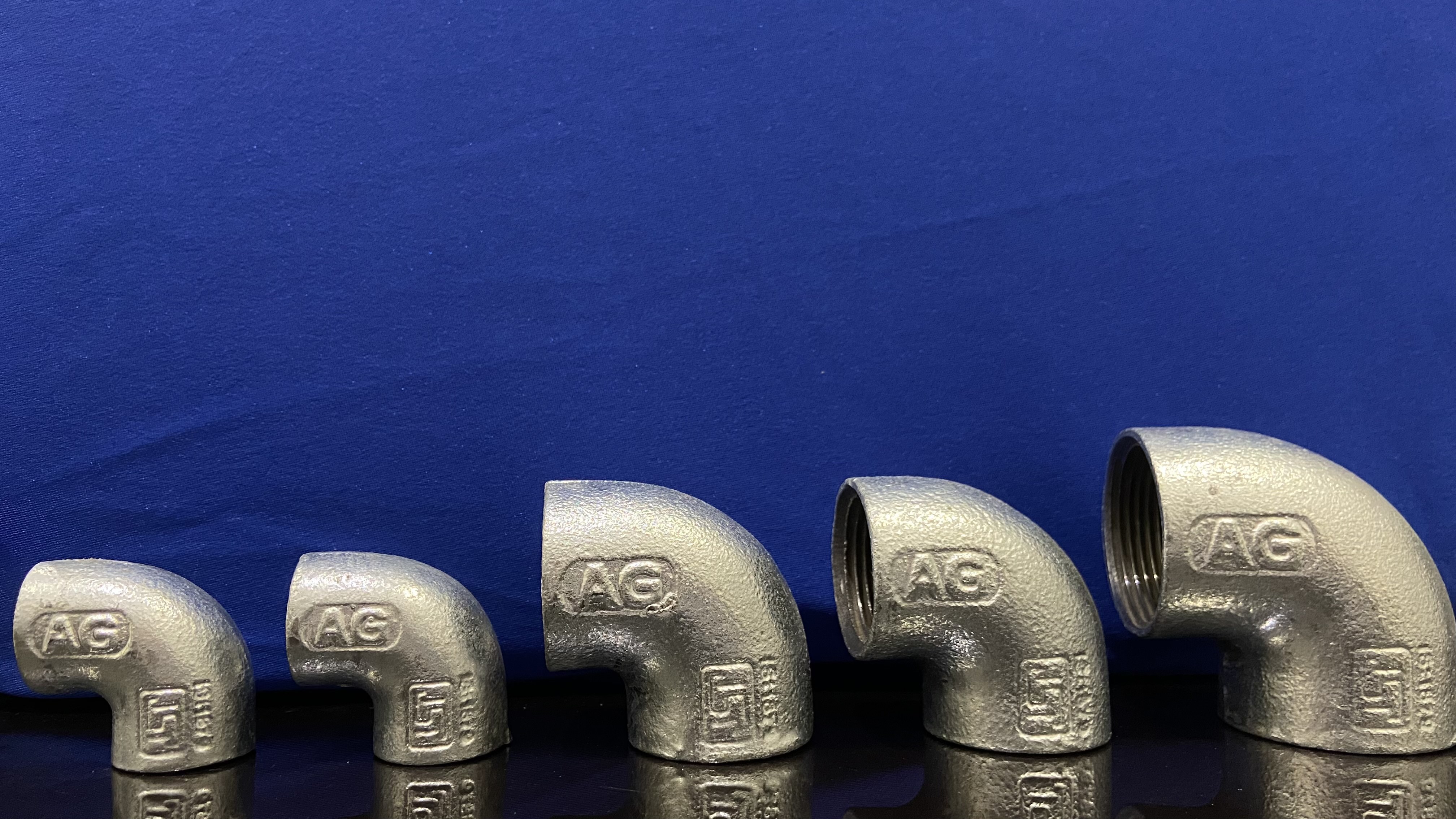 Gi Elbow - Iron, 1/2 To 6 Inch, Zinc Coating | Female & Male Connection, Isi 1879 Standard, Durable Design With Warranty