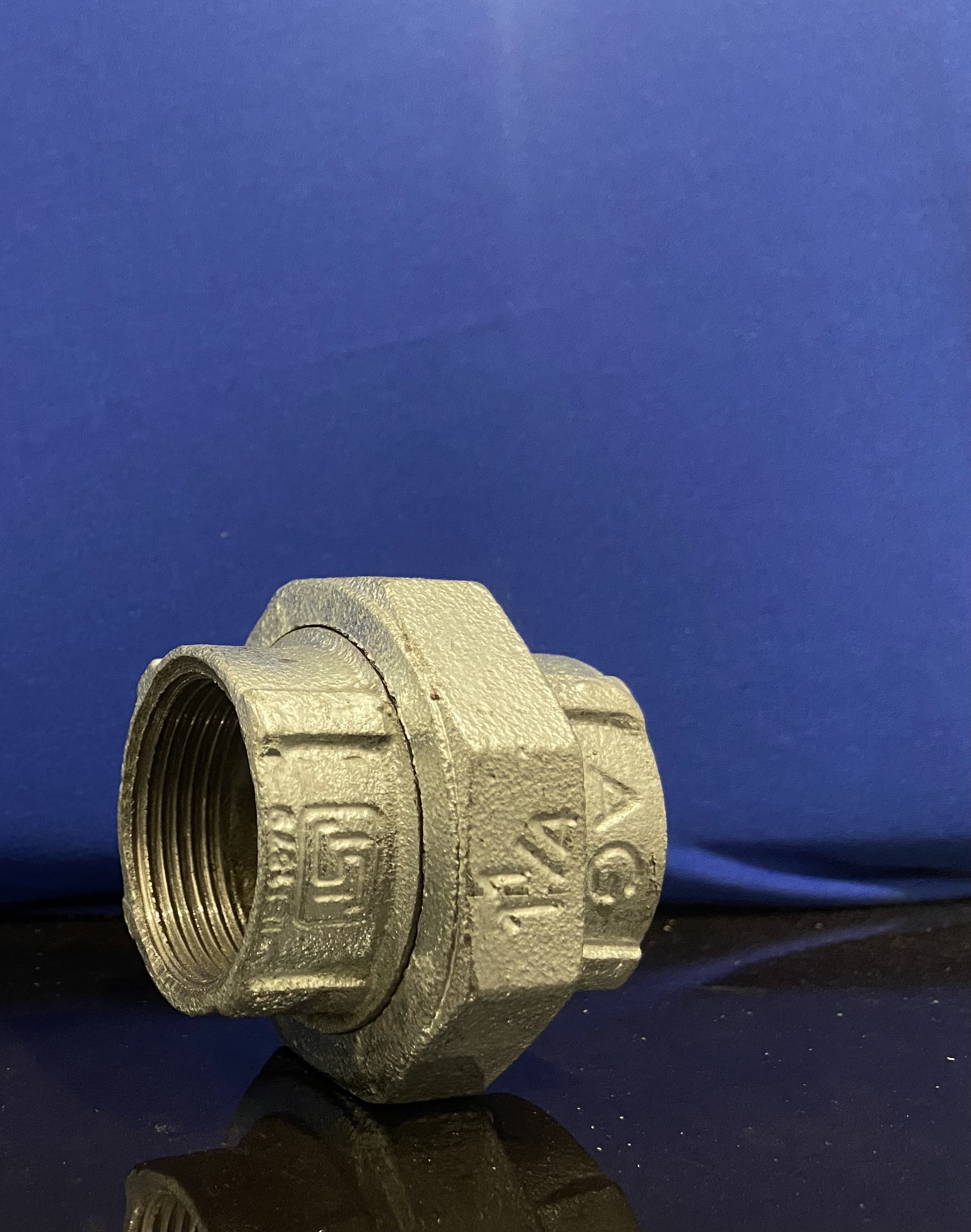 Gi Union - Gi Material, Sizes 15mm To 150mm, Zinc Coated Finish | Female Connection, Isi Marked, Galvanized Surface Treatment, 350 Pieces Per Bag