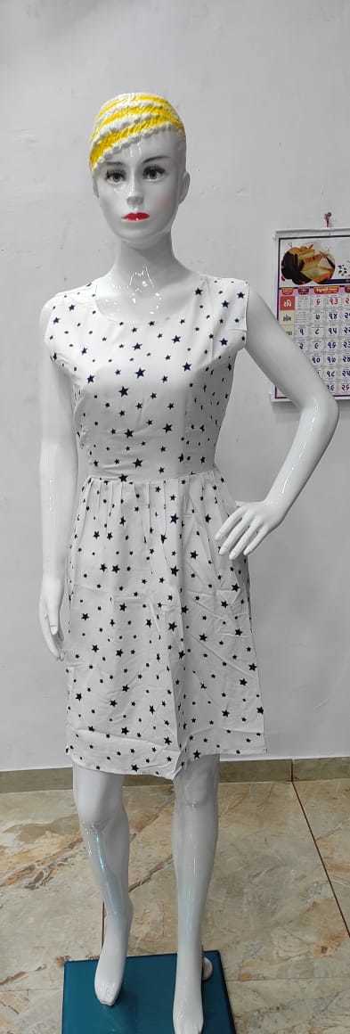Stylish Ladies Kurti - American Crepe Fabric, Sizes S To Xl, Customizable Logo, Breathable And Washable, Short Sleeve Style, Ideal For All Seasons
