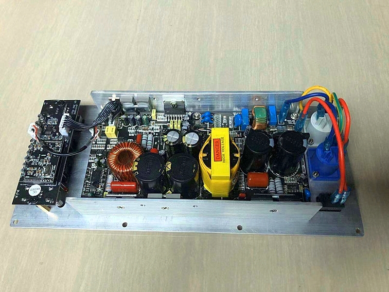 Dual 8 Inch Line Aarray Speaker Cabinet Material: Plywooden