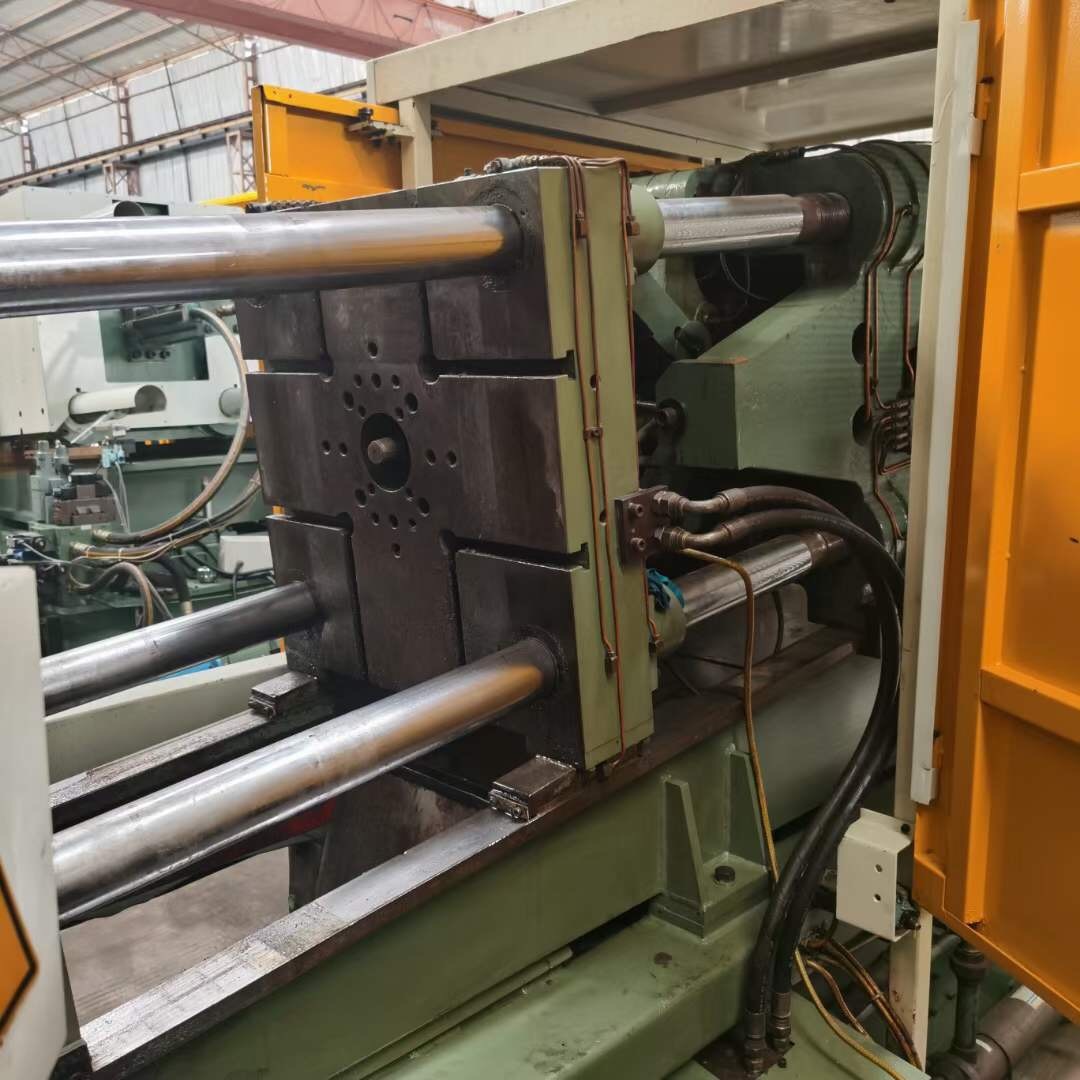 Used Lk 100t Hot Chamber Die Casting Machine