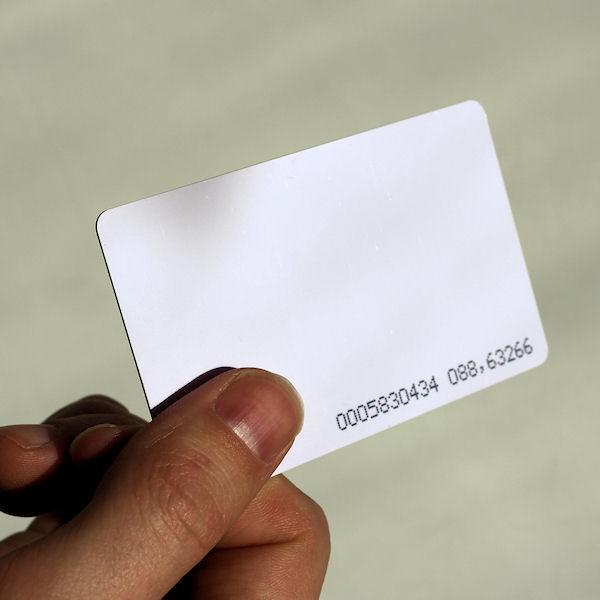 Acces Cards - Polyvinyl Chloride, 85x54mm, Multi-color | Magnetic Strip & Proximity Features, Matte Finish, Water Resistant, Glossy Surface