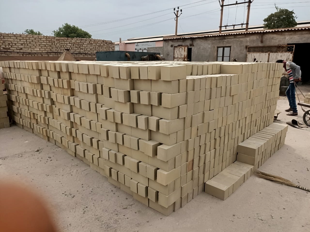 Acid Resistant Brick - Red Shale Clay, Rectangular Yellow Design | High Chemical Resistance, Low Absorption, Customized Sizes Available