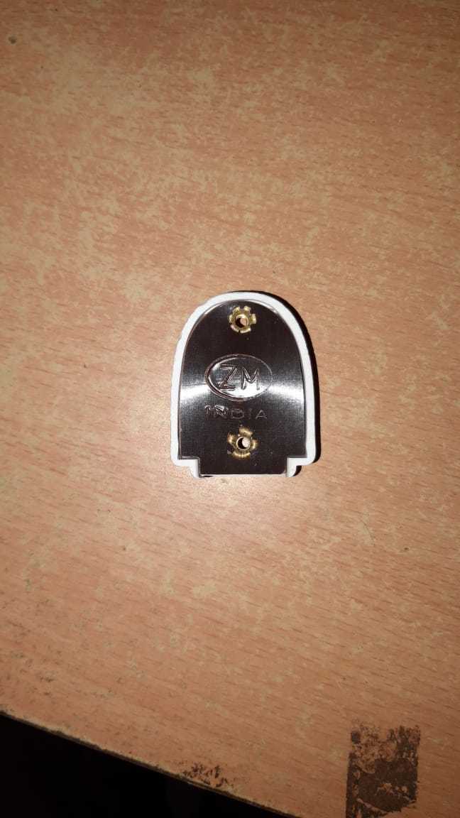 Strip Connector - Durable Plastic Material, Standard Size, Versatile Connectivity Solutions - Ideal For Wiring Needs