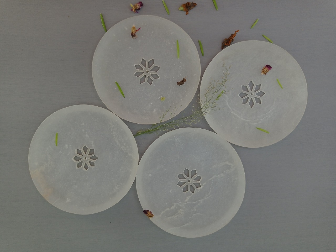 Round Alabaster Coaster Ii Model No. 200 Ii White Color