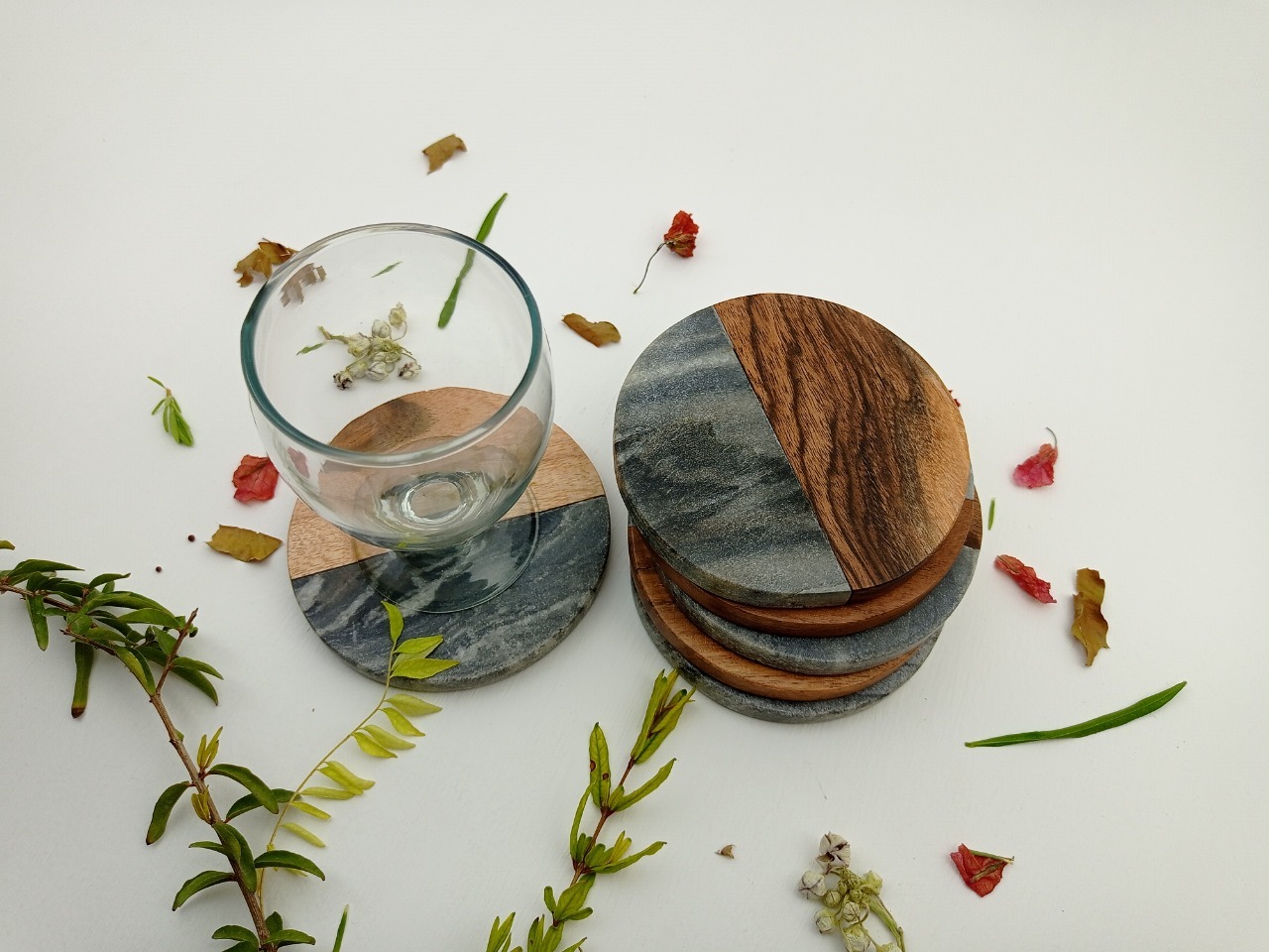 Round Marble Wood Coaster Ii Model No 182 Ii Grey And Brown Color