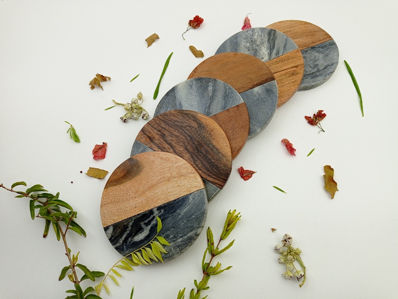 Round Marble Wood Coaster Ii Model No 182 Ii Grey And Brown Color