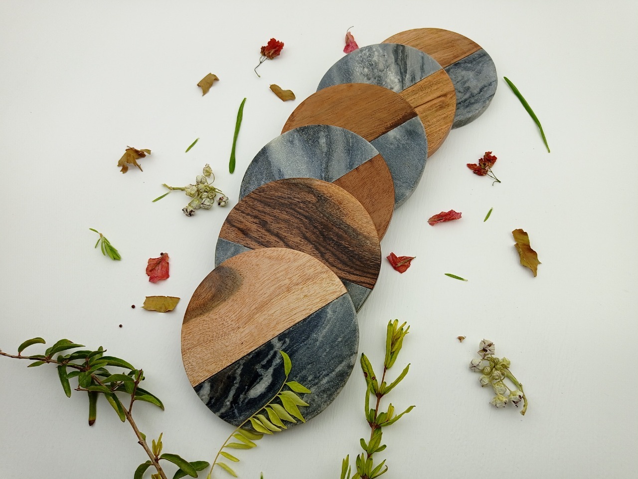 Round Marble Wood Coaster Ii Model No 182 Ii Grey And Brown Color