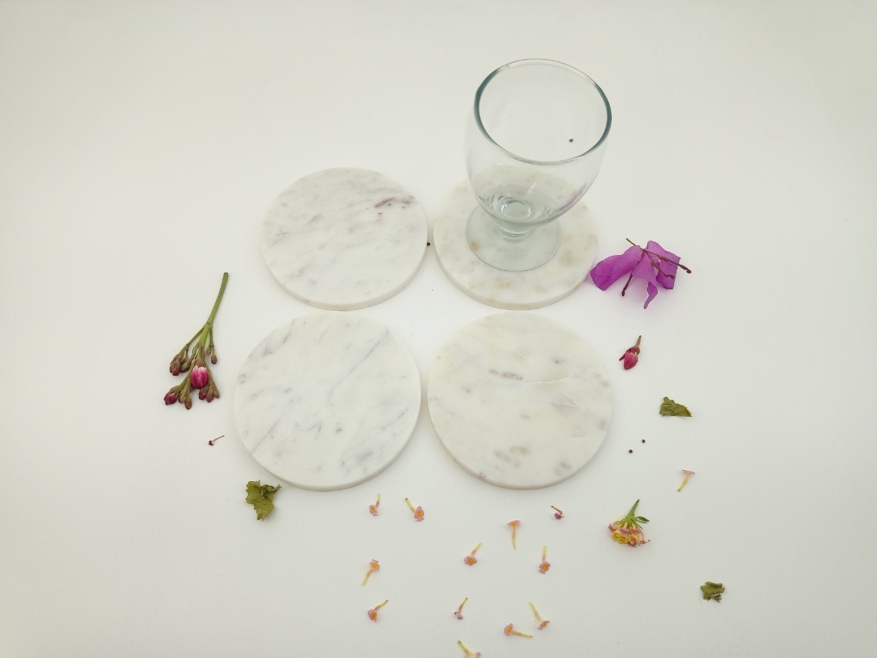 Marble Coasters - 4 X 4 X 3/8 Inch, White Round Design | Elegant Marble Material, Pack Of 4