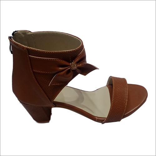 महिलाओं के स्टाइलिश सैंडल हील का साइज़: हाई हील