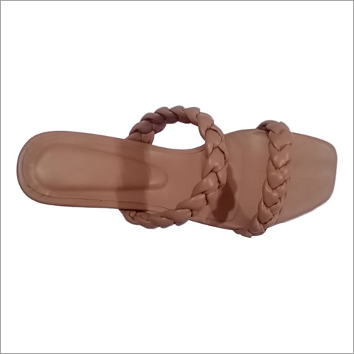 ब्राउन लेडीज़ फैशनेबल स्लिपर