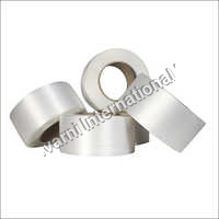 सफेद रंग का कॉर्ड स्ट्रैप