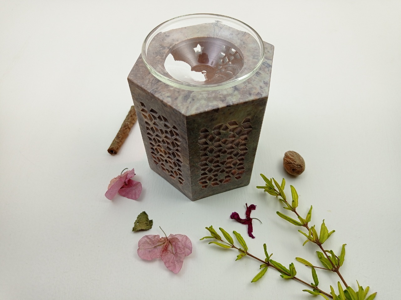 Soapstone Aroma Lamp Ii Model No. 261 Ii Multi Color Size: 3.5 X 3.5 X 4 Inch