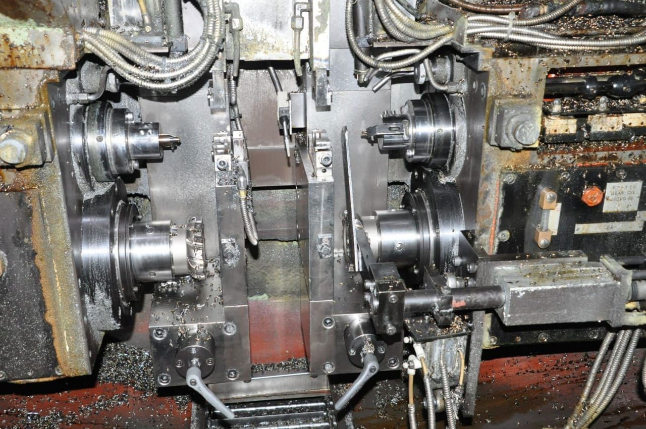 Nittoku Japanese Facing & Centering Machine - Mild Steel, Maximum Diameter 175 Mm, Maximum Length 800 Mm | Easy Installation, Minimum Maintenance, Economical Price