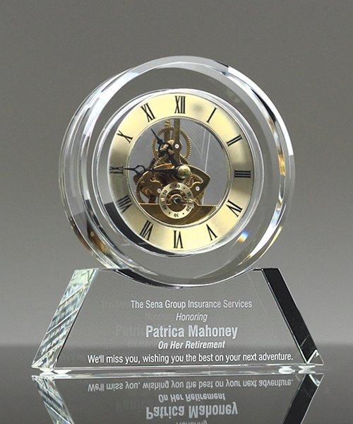 Promotional Crystal Clock - Authentic Glass Construction, Engravable Finish | Quality-tested Design For Effective Business Promotion