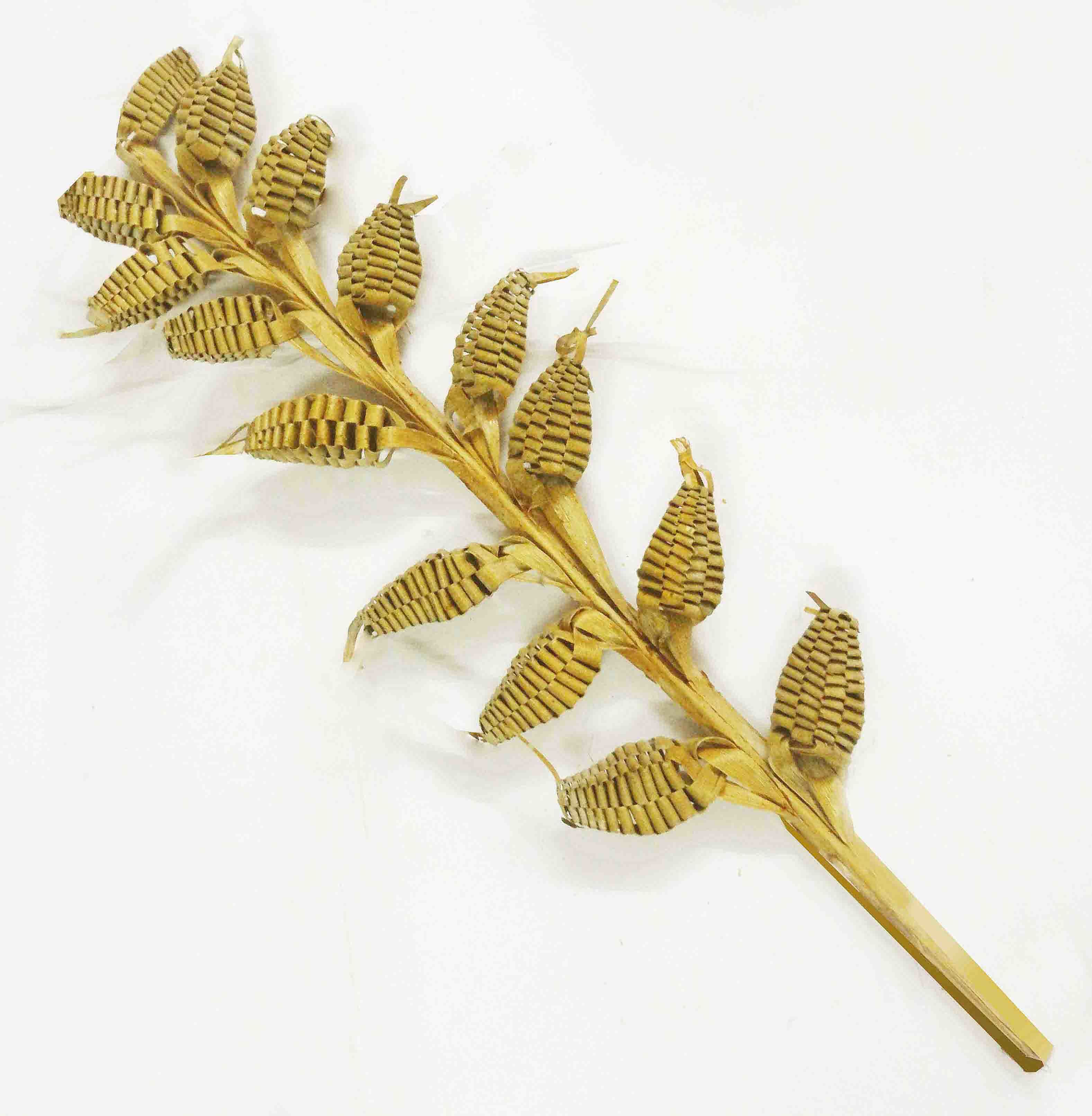 Natural Dry Leaf Flower Wall Hanging