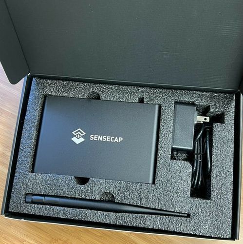 New Sensecap M1 Indoor Hnt Miner Hotspot Us915/Eu868 Shelf Life: 12 Months