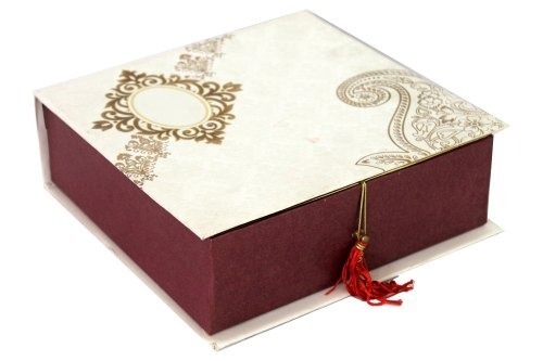 Sweets Box - Assorted Treats For Gifting, Customizable Sizes And Colors, Perfect For All Occasions