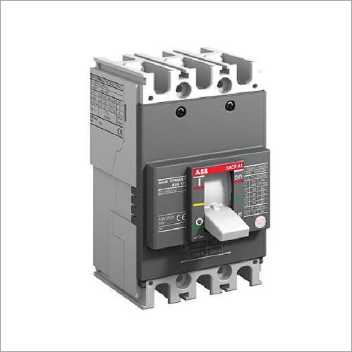 32 AMP Molded Case Circuit Breaker