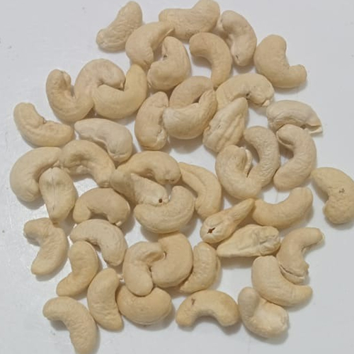 Cashew Nut - Amber Variety, Common Cultivation Type, Naturally Nutritious and Flavorful