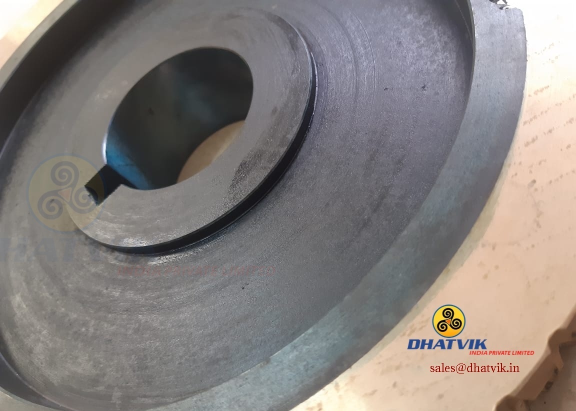 Worm Wheel And Worm Shaft - Color: Black