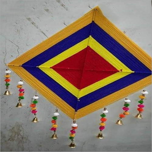  हस्तनिर्मित सजावटी पतंग लटकाना