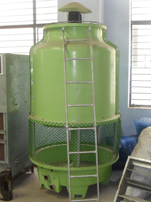 Round Bottle Cooling Tower