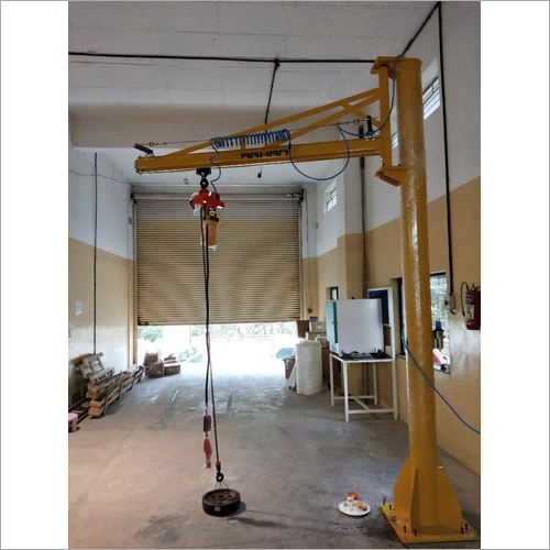 Jib Crane - Heavy-Duty Steel Frame, 360-Degree Rotational Capability, Adjustable Height, Versatile Load Handling