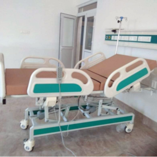 फोल्ड-एबल रेल्स सेमी फ्लावर हॉस्पिटल बेड