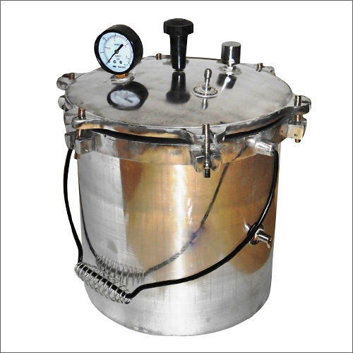 Mild Steel Bucket Type Autoclave