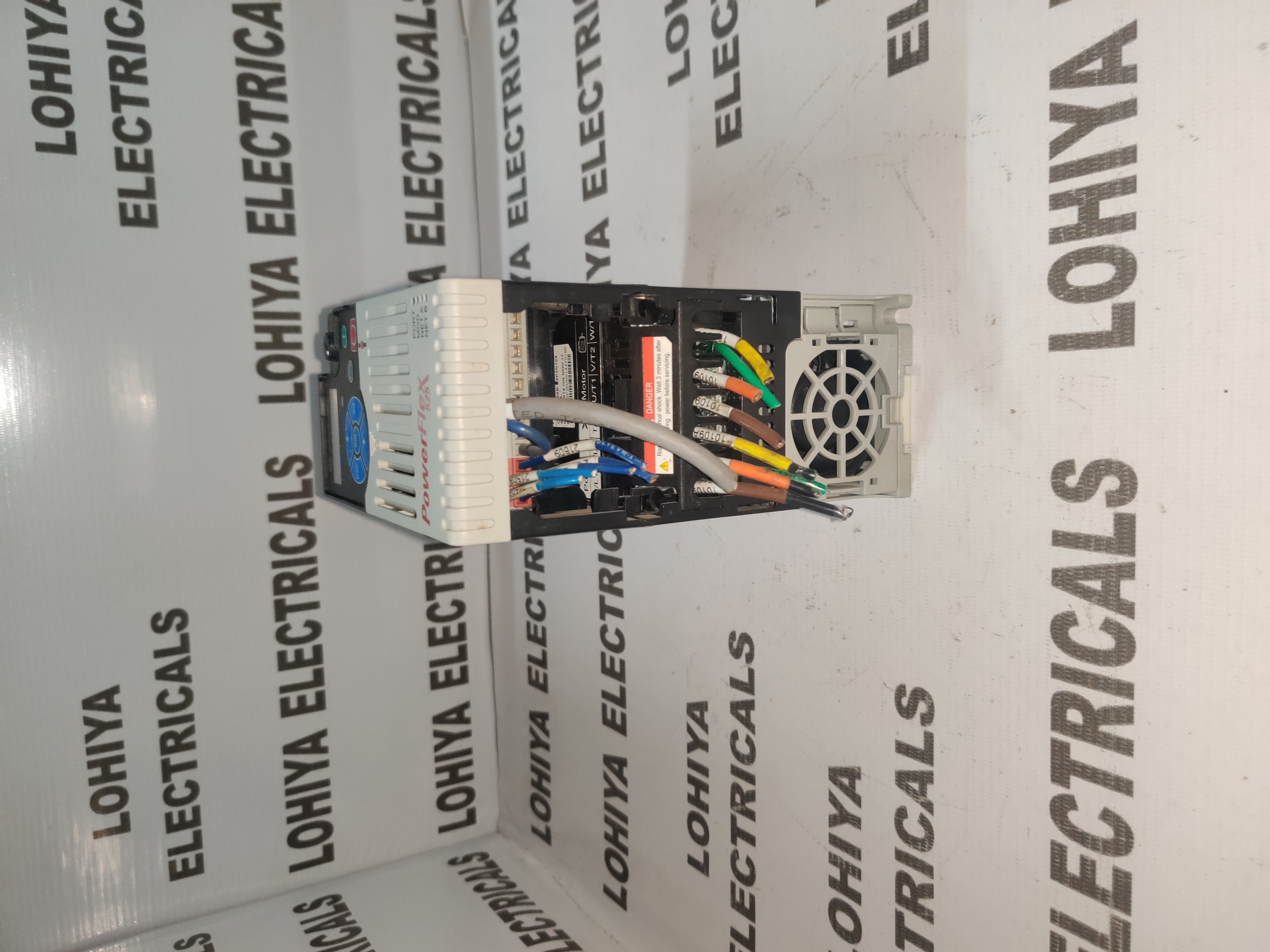 Allen Bradley 25b-d2p3n104 Power Fiex 4 Ac Drive