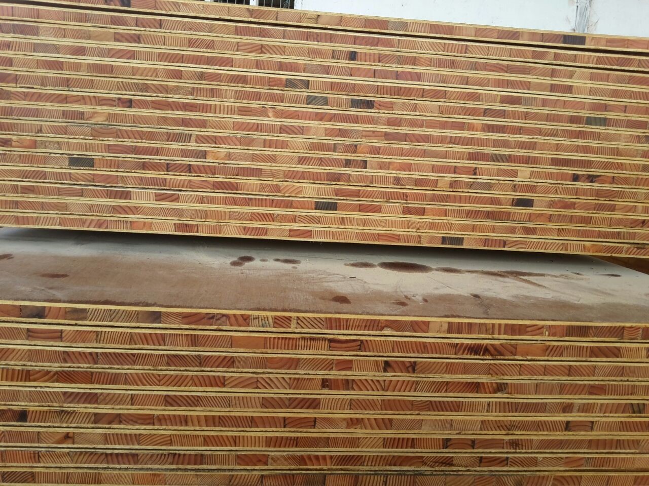 Pine Block Board - Core Material: Aduso Core