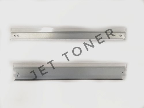 वाइपर ब्लेड 12A और 88 A (कुरोकी) में उपयोग के लिए: कार्यालय