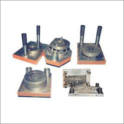 शीट धातु मर जाती है