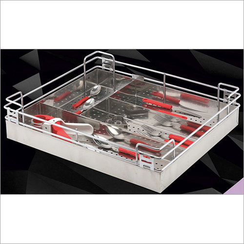 छिद्रित कटलरी